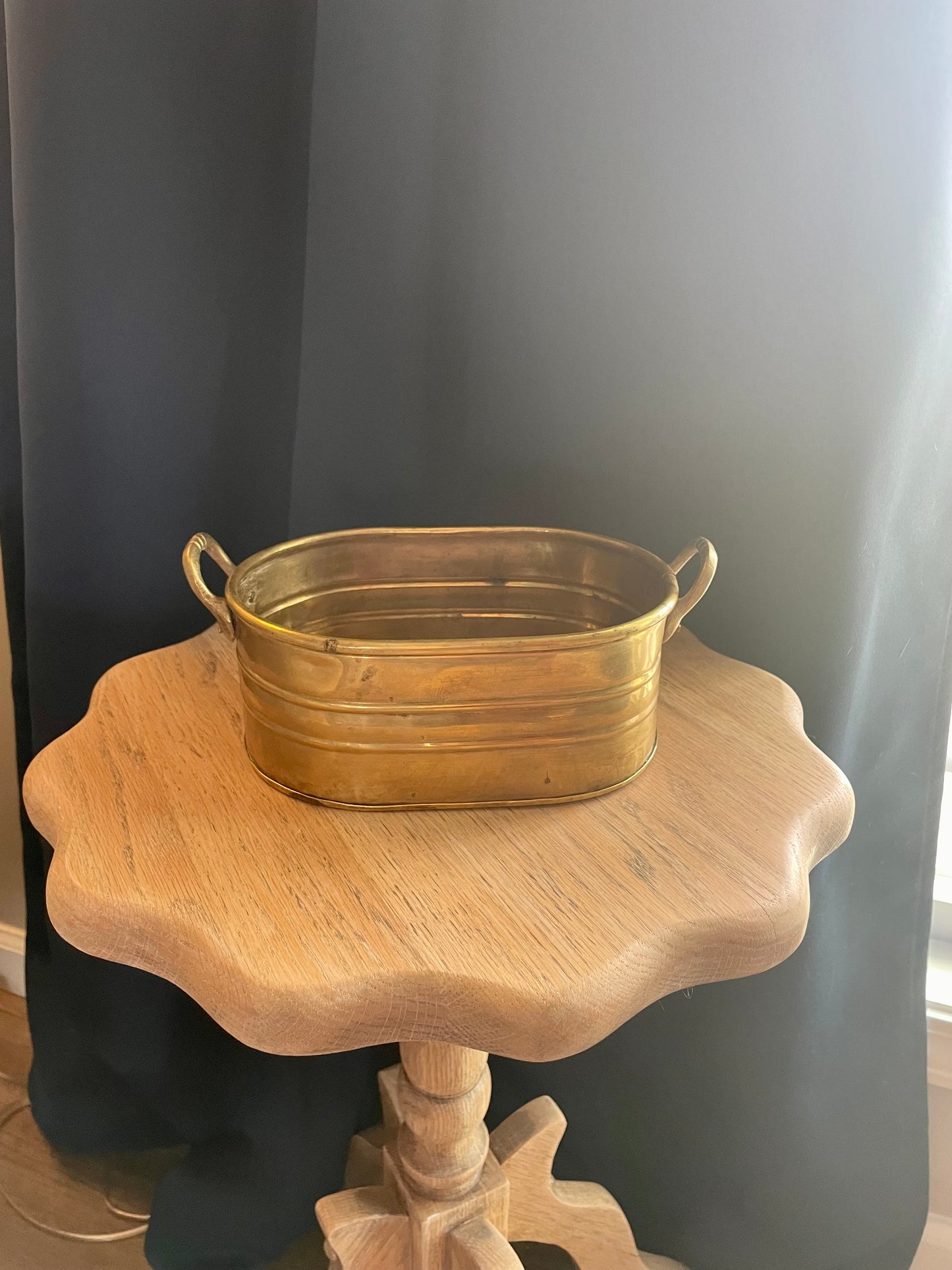 Brass planter