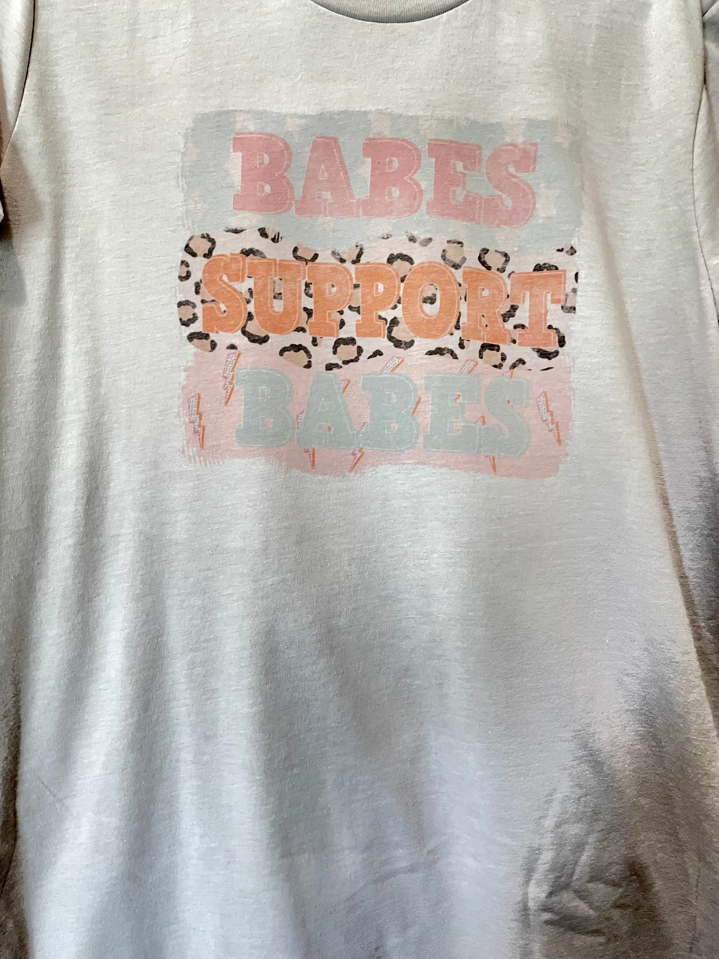 Babes support Babes Graphic T-shirt